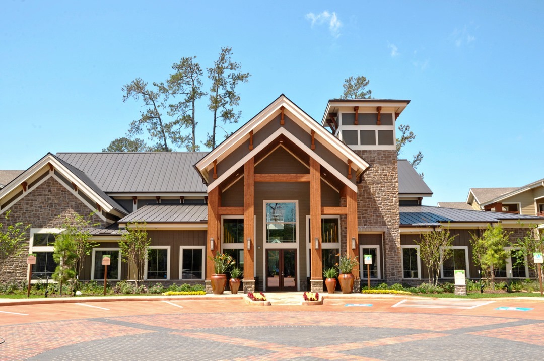 The Woodlands Lodge - Apartments in The Woodlands, TX